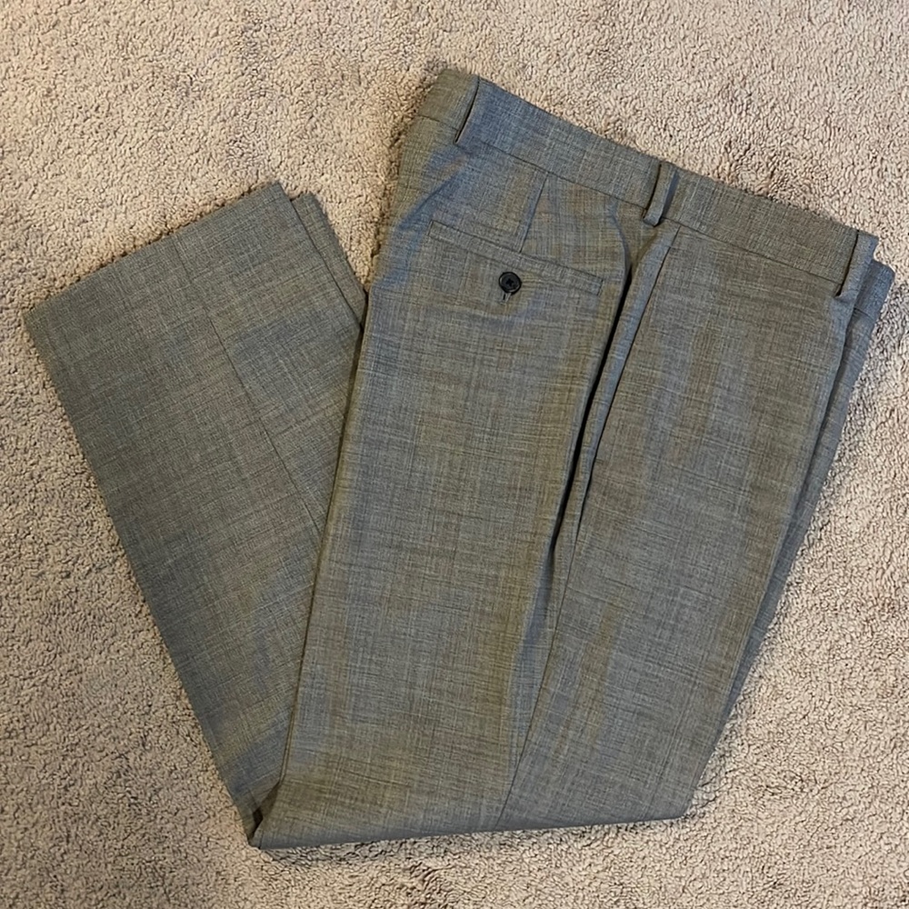 Men’s dress pant